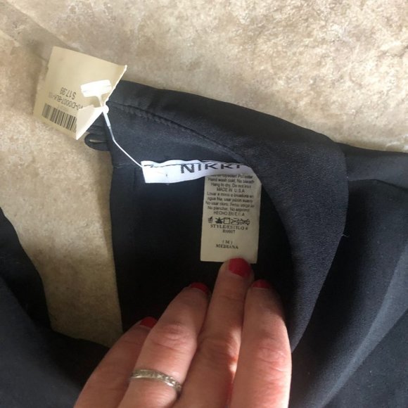 Black Collar Romper - Picture 2 of 2